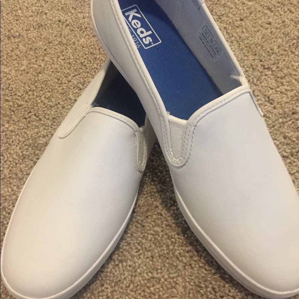 NWOT Keds White Canvas Slip On Sneakers